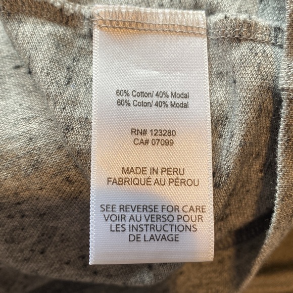 Travis Mathew Heather Grey Golf Polo: Size Medium - Picture 10 of 11